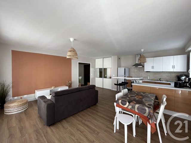 Appartement F3 à louer - 3 pièces - 63.22 m2 - MASSY - 91 - ILE-DE-FRANCE - Century 21 Ld Immobilier