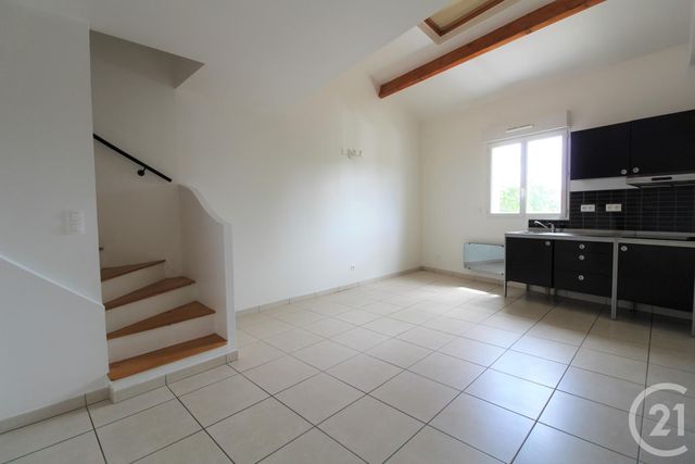 Appartement F2 à louer LA VILLE DU BOIS