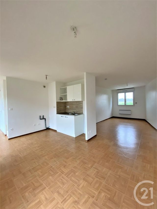 Appartement F2 à louer - 2 pièces - 62.9 m2 - VILLEBON SUR YVETTE - 91 - ILE-DE-FRANCE - Century 21 Ld Immobilier